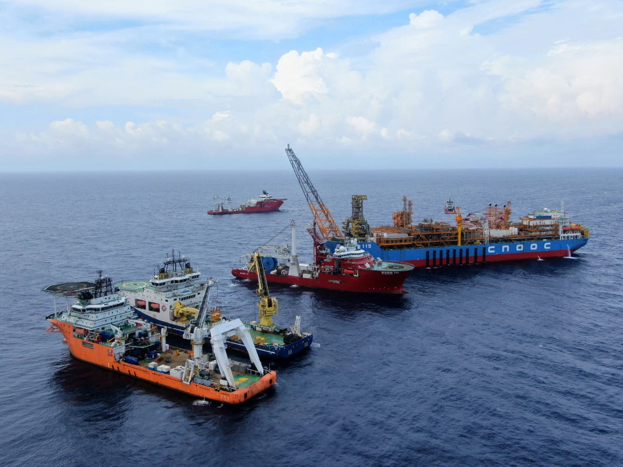 ����16-2�������ҹ��Ϻ�����˳��ʵ��Ͷ��