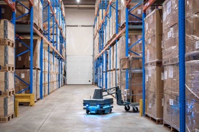 MiR250 Hook ����ͨ����ά��� AprilTag �ҵ������Ӽ������������Ƴ�